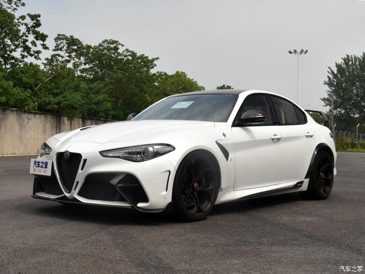 阿尔法・罗密欧 Giulia 2021款 GTAm 试装车