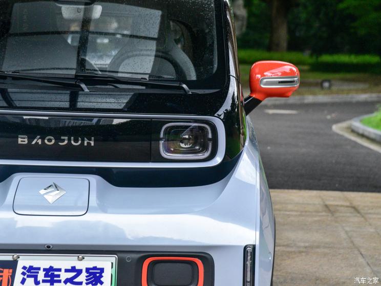 上汽通用五菱 宝骏KiWi EV 2021款 艺术家