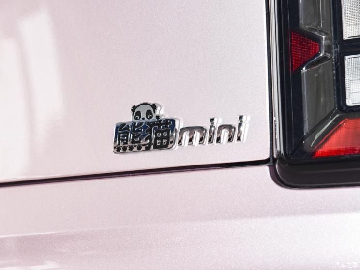 吉利汽车 熊猫mini 2023款 200km 可爱熊