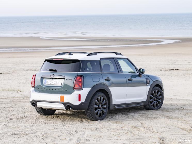 MINI MINI COUNTRYMAN 2023款 COOPER S ALL4 Uncharted Edition